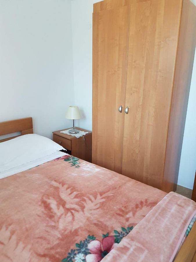Apartments Anka プリヴラカ エクステリア 写真